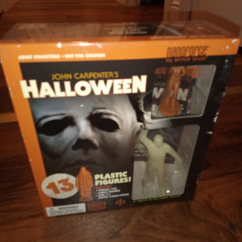 Halloween Michael Myers Nanoforce Figure Set Series 1 NEW